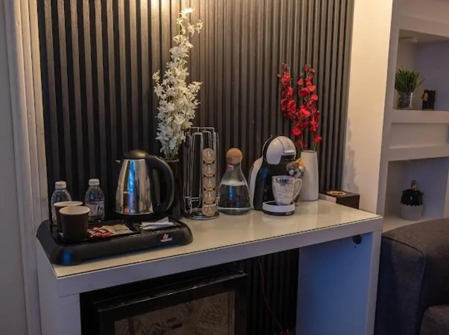 استديو فاخر وأنيق بدخول ذاتي Apartment Jeddah 0*,